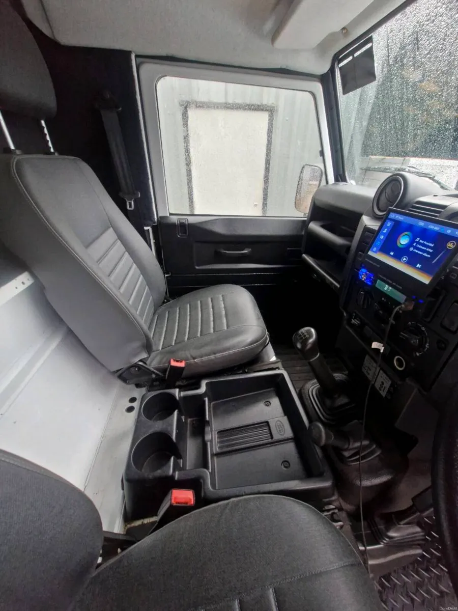 LANDROVER DEFENDER 90 **NEW PICTURES ADDED** - Image 6