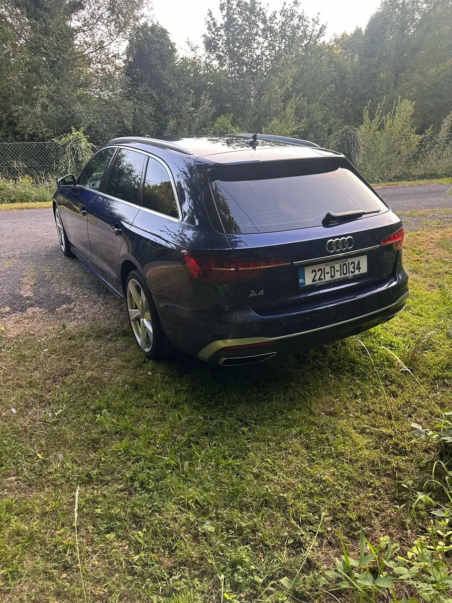 2022 Audi A4 Avant Estate 54,000kmAutomatic S-line - Image 5
