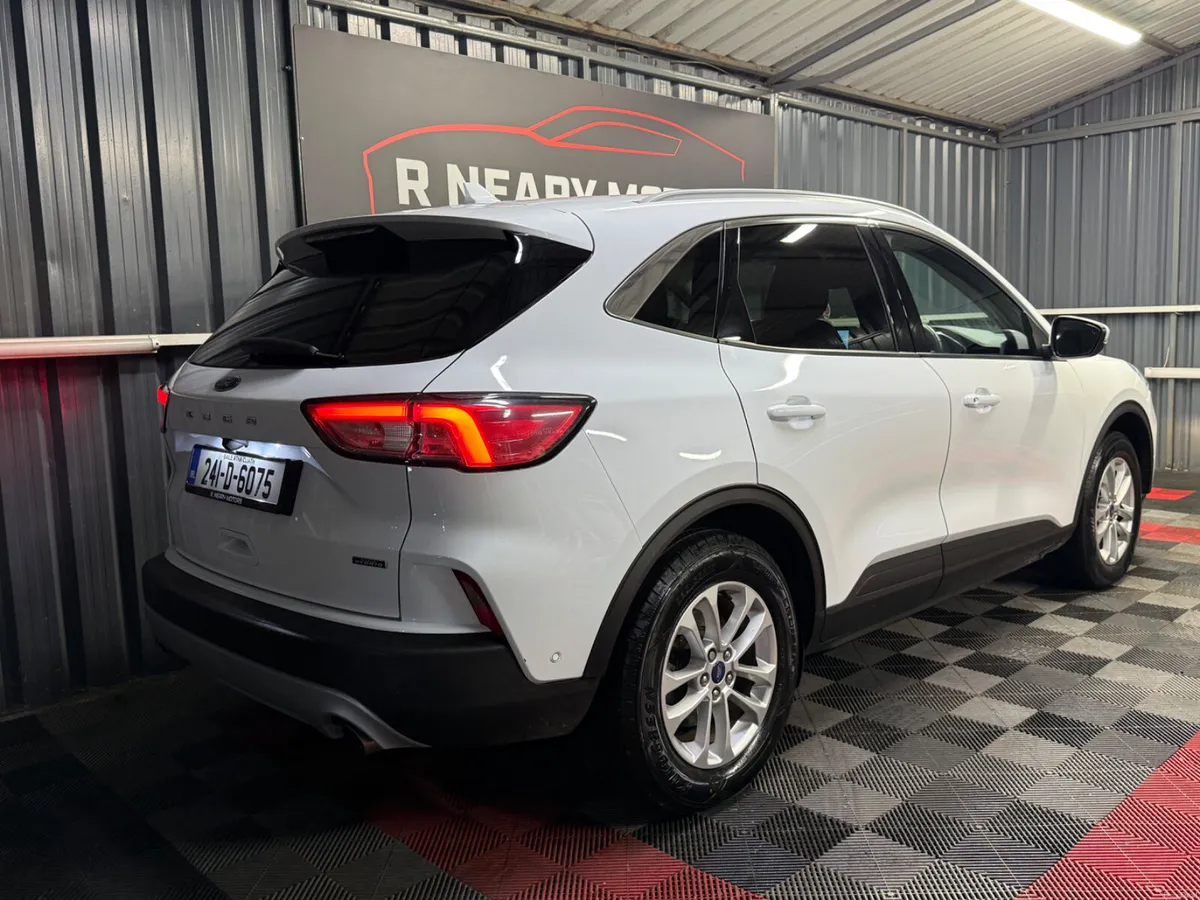 2024 Ford Kuga 2.5 Duratec 225PS PHEV Titanium Aut - Image 3