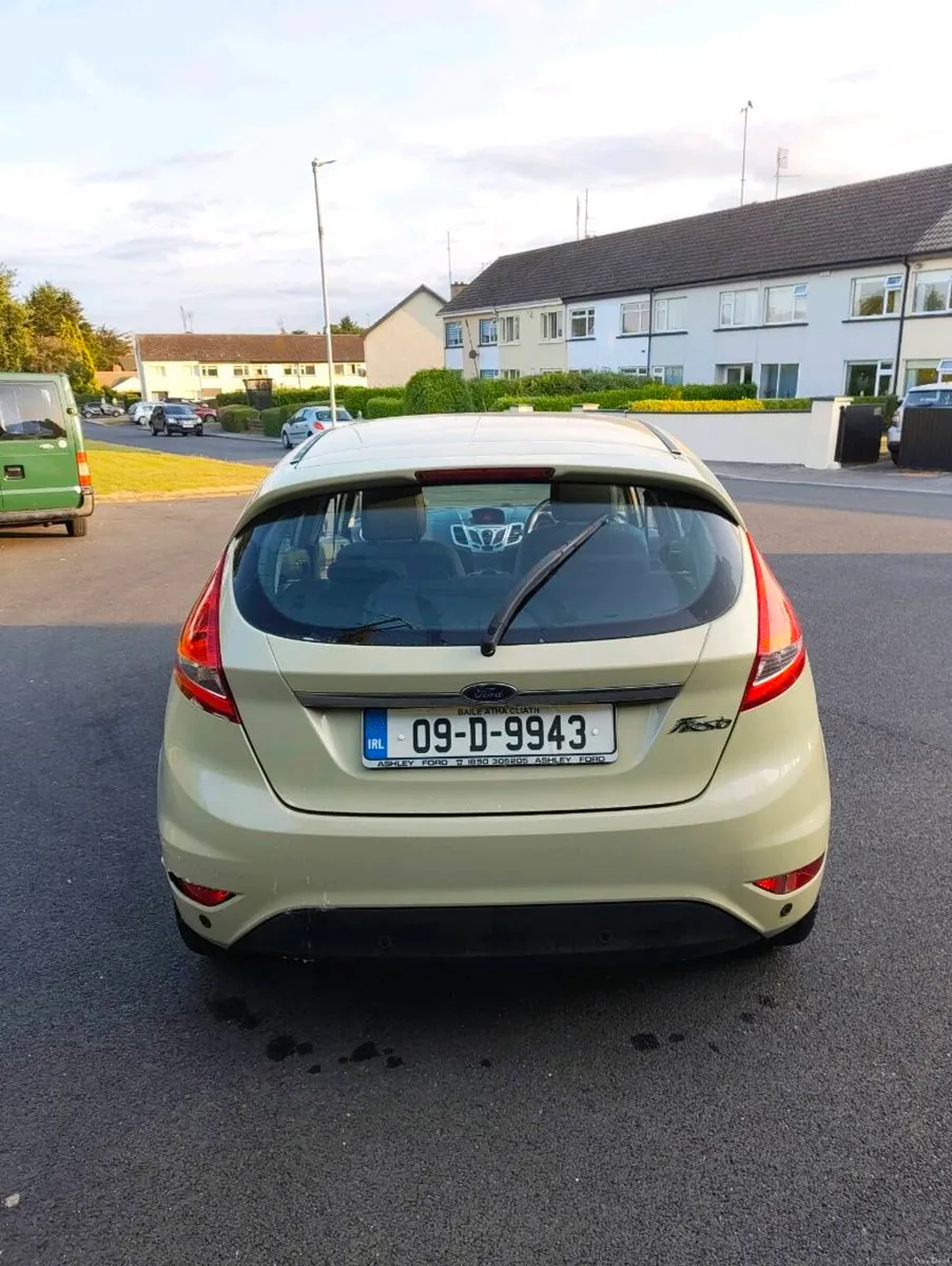 2009 Ford fiesta titanium - Image 1