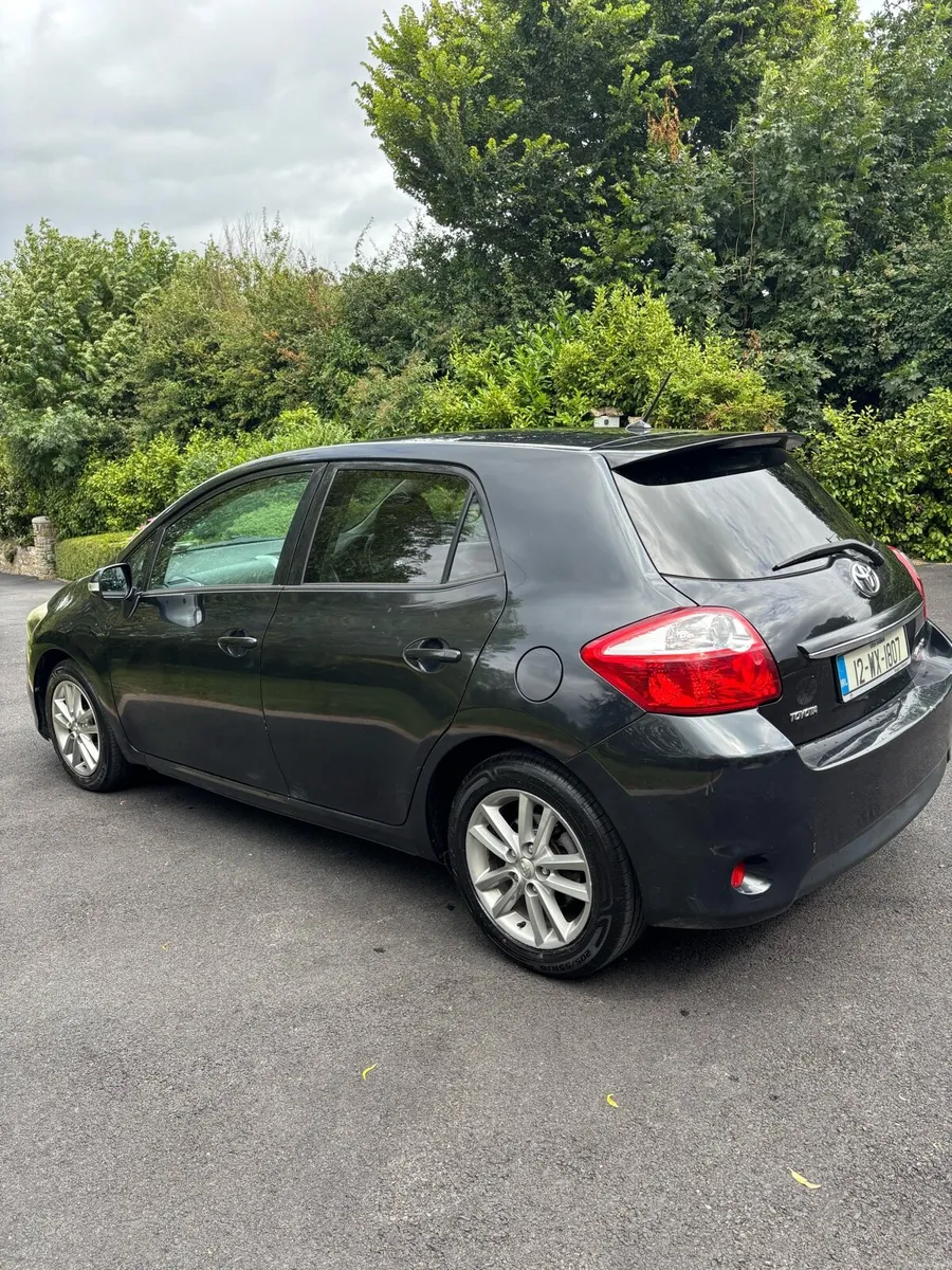 Toyota Auris - Image 1