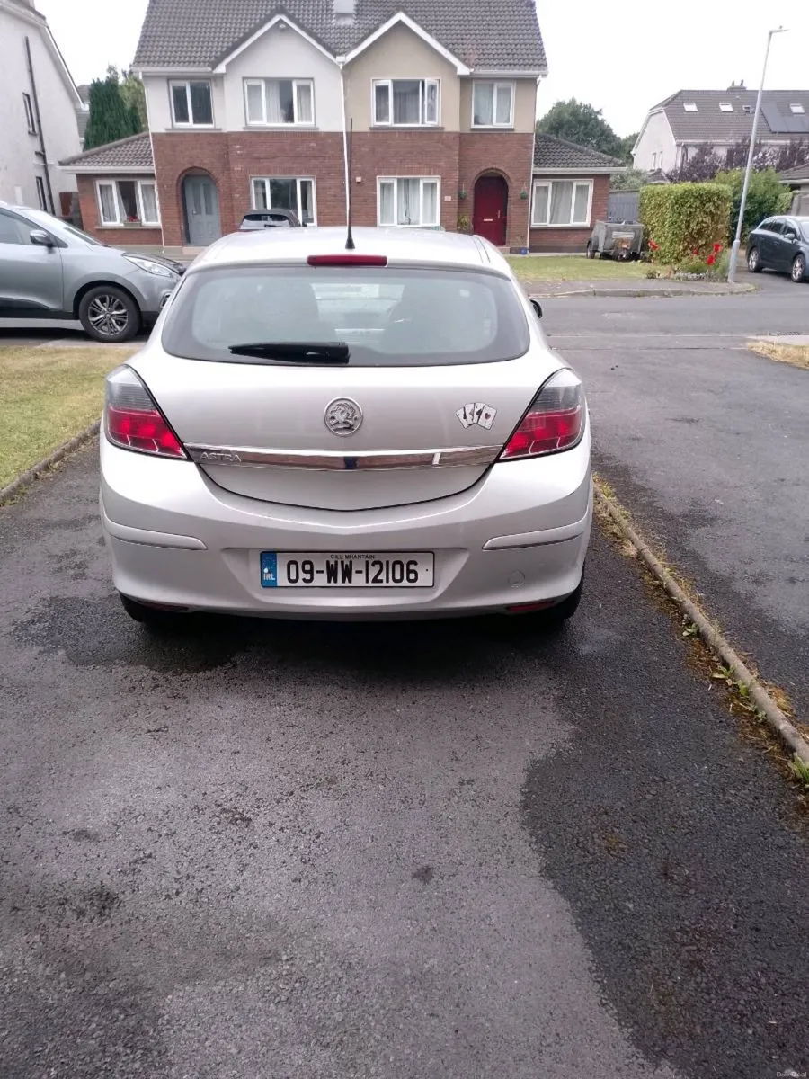 Vauxhall Astra - Image 4