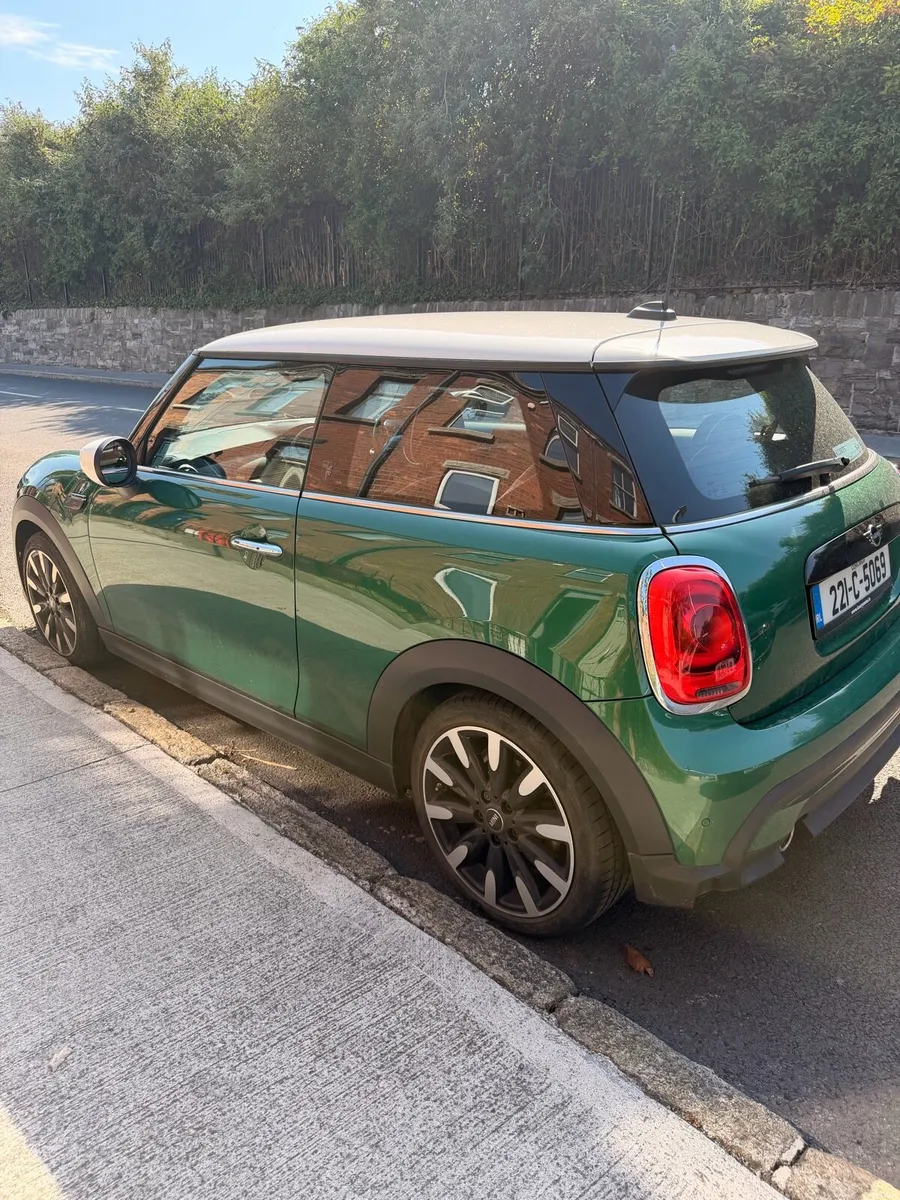 MINI HATCH EXCLUSIVE 2 2DR AUTO COOPER - Image 4
