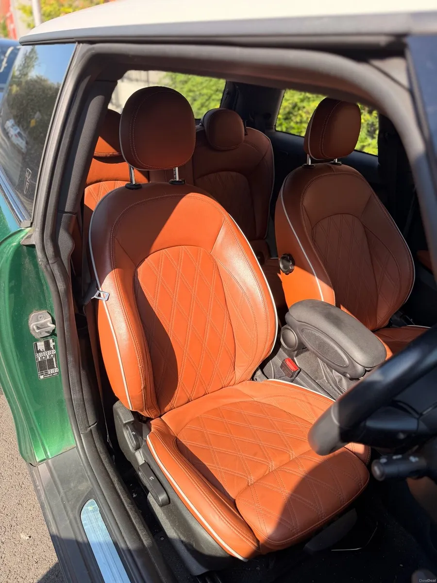 MINI HATCH EXCLUSIVE 2 2DR AUTO COOPER - Image 6