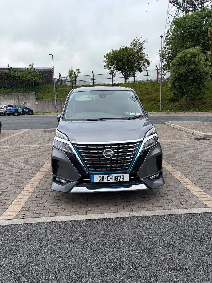 Nissan Serena 2021 Highway Star V - Image 1