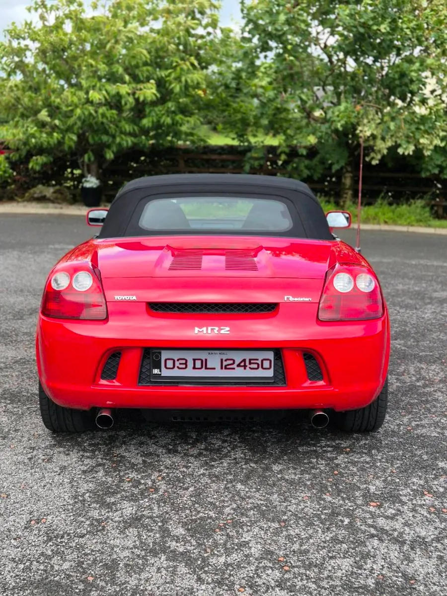 Car - Image 5