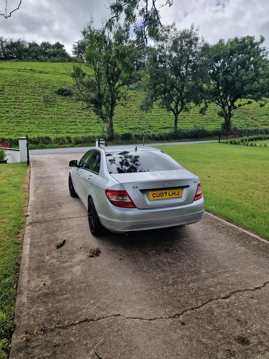 Mercedes-Benz C-Class 2007 - Image 4