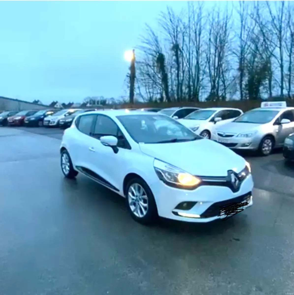 Renault Clio 2018 - Image 1