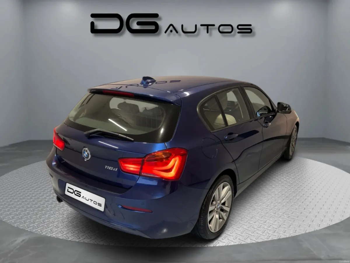 BMW 1-Series 116D SPORT  AUTO - CREAM LEATHER - Image 4