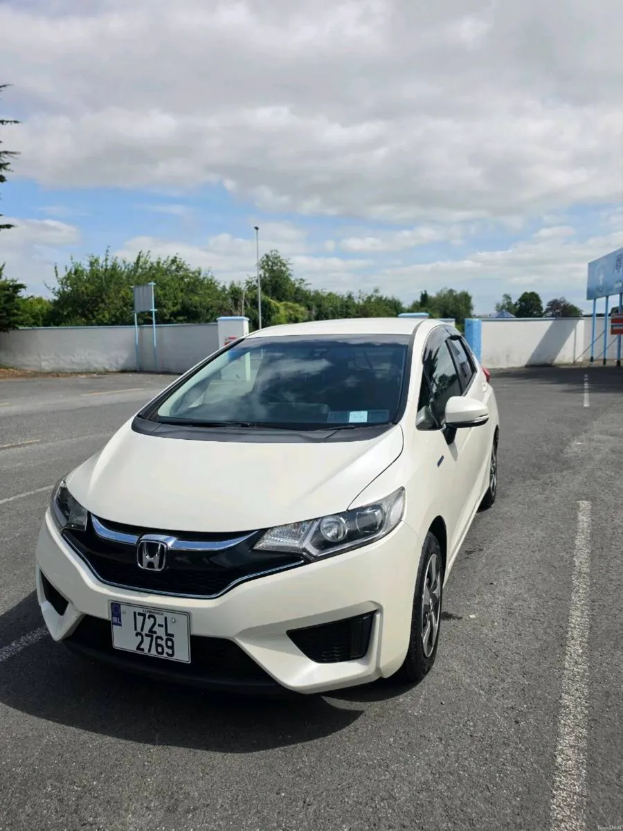 Honda Fit 1.5Hybrid petrol Auto - Image 1