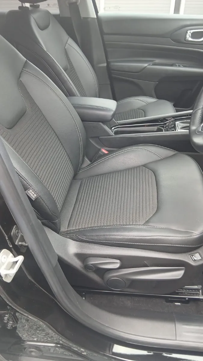 Jeep Compass 2024 - Image 2