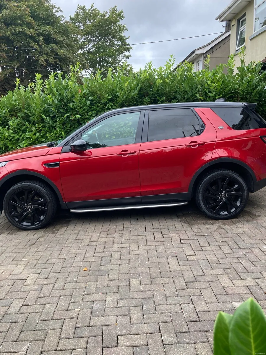 Land Rover Discovery Sport 2018 “Black” - Image 3