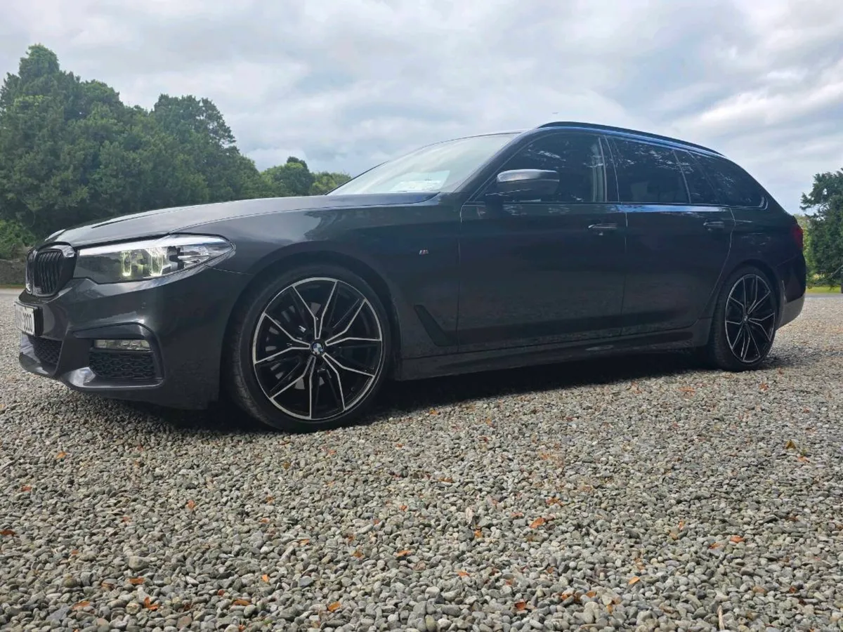 2018 BMW 530D M-SPORT TOURING G31 ESTATE - Image 4