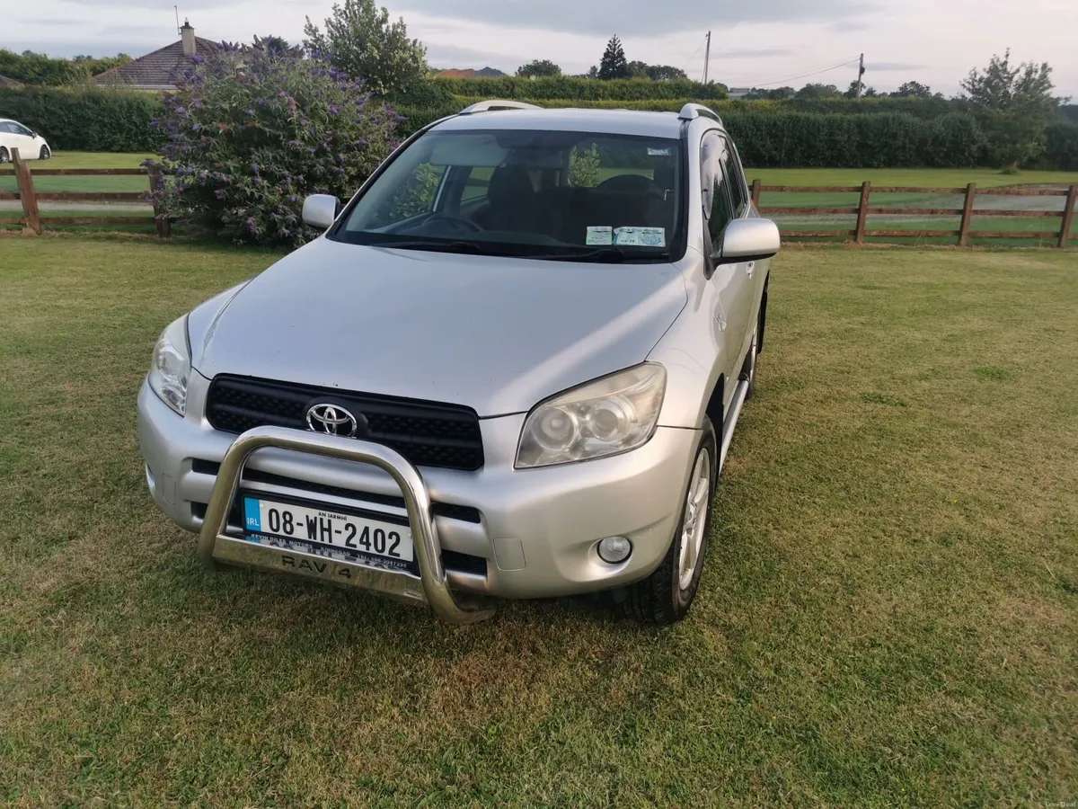 Toyota RAV4 2008 - Image 2