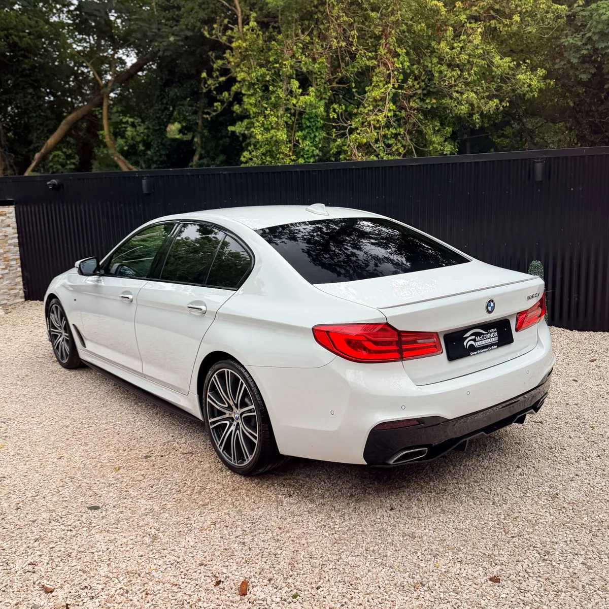 2018 (181) BMW 530D M-Sport Pro 265BHP 3.0L - Image 2