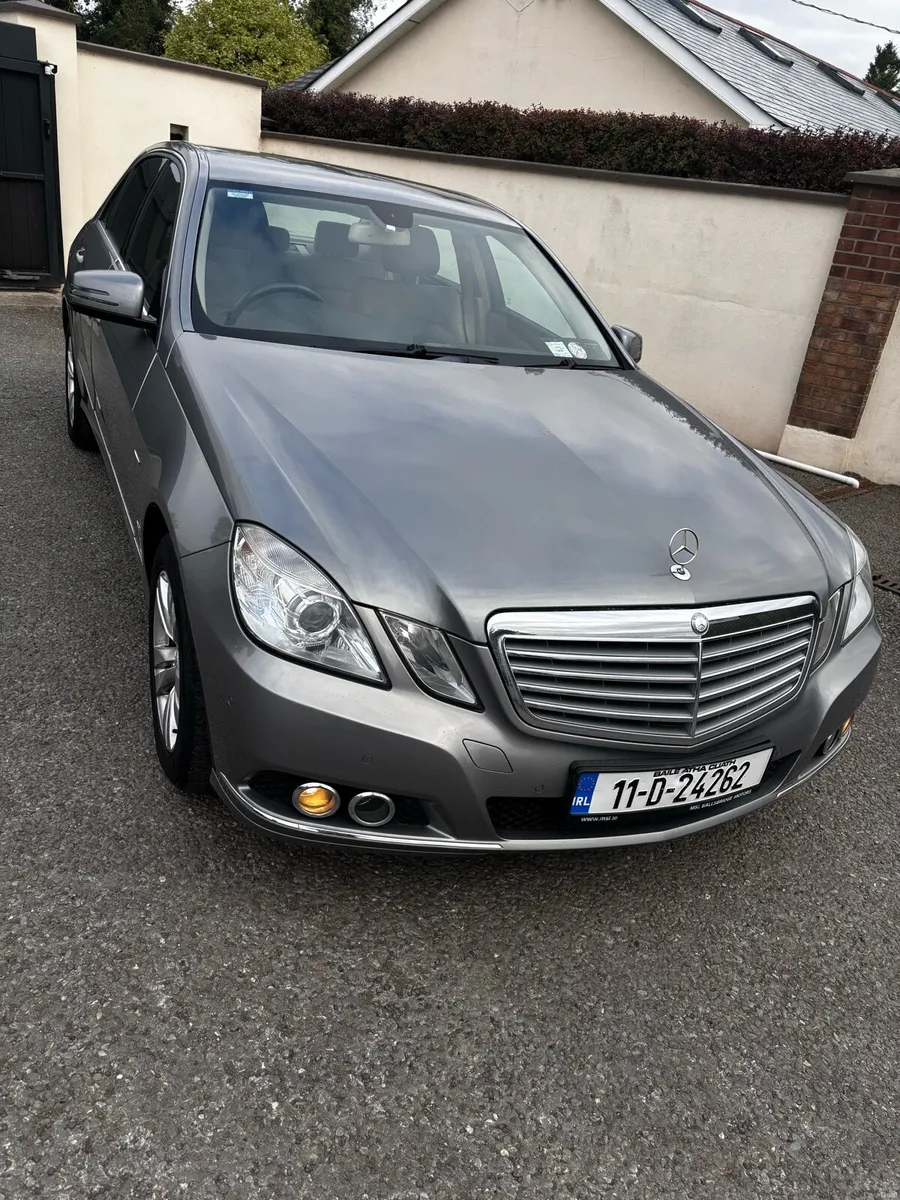 Motor car - Image 3