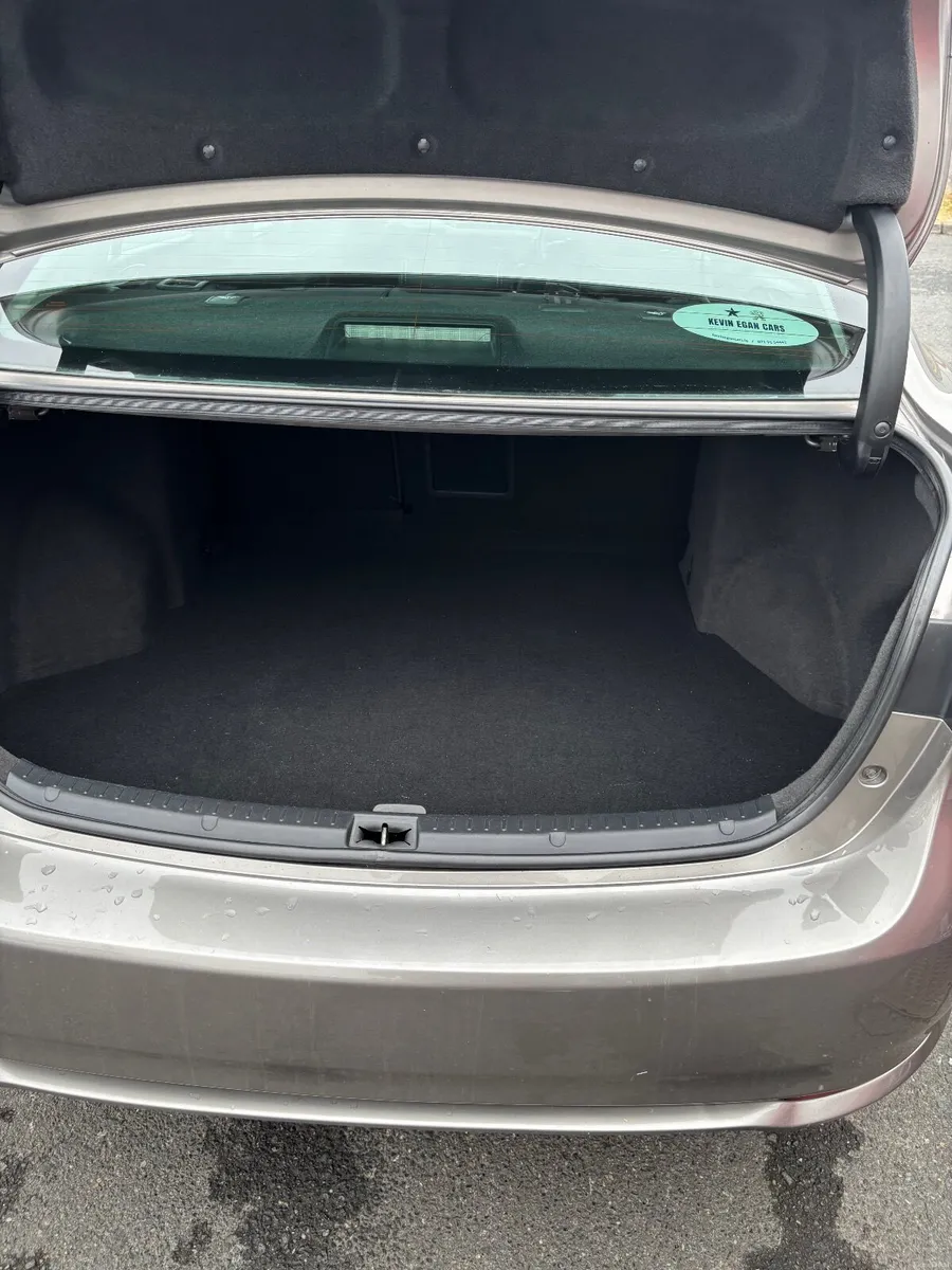 Toyota Avensis 2016 - Image 4