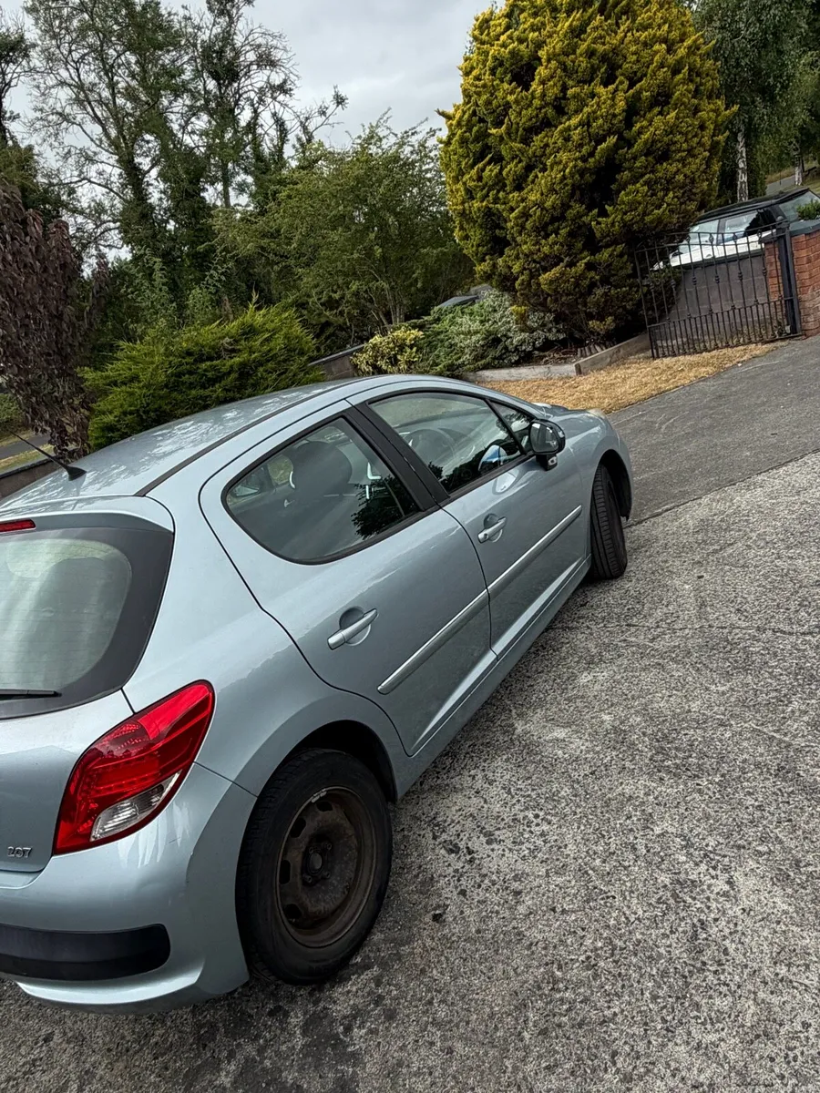 Peugeot 207 - Image 4
