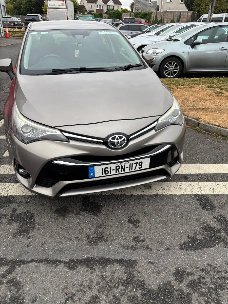Toyota Avensis 2016 - Image 1