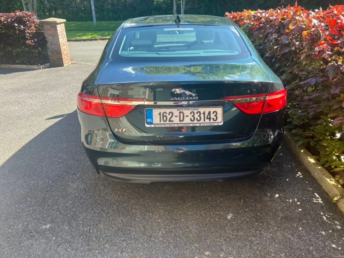 Jaguar XF 2016 - Image 2