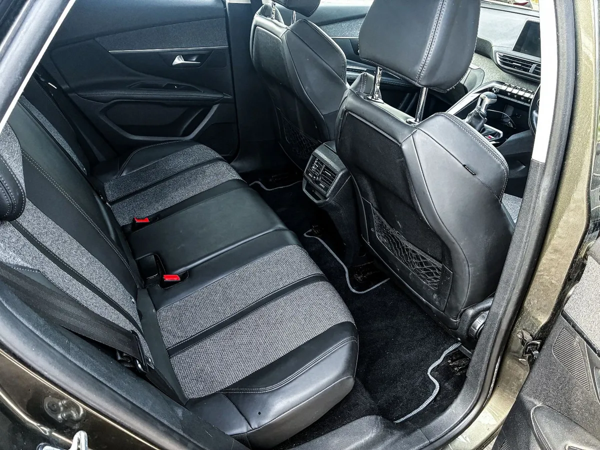 Peugeot 3008 2017 - Image 6