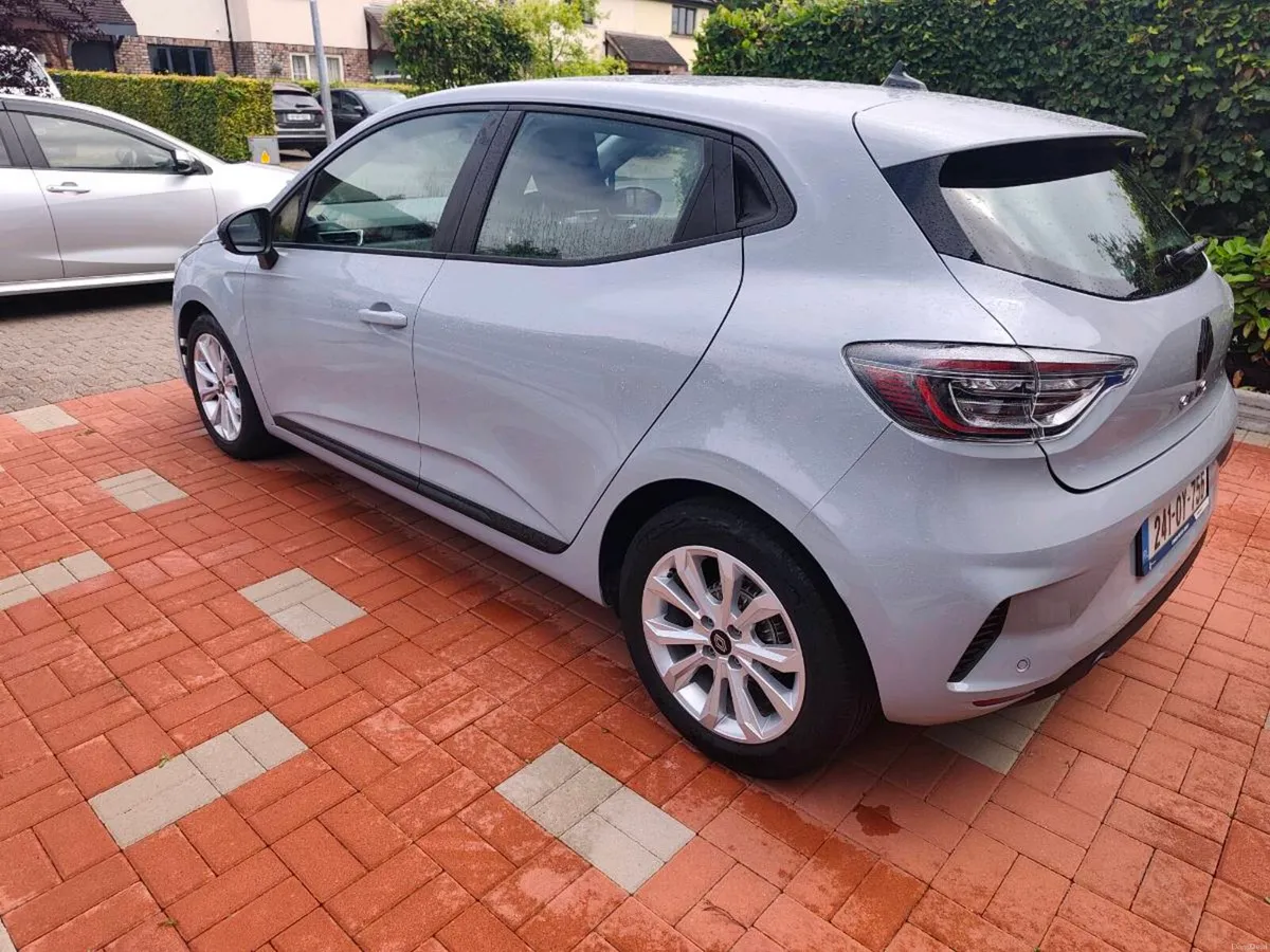 RENAULT CLIO EVOLUTION TCE 90 E6E 5DR - Image 4