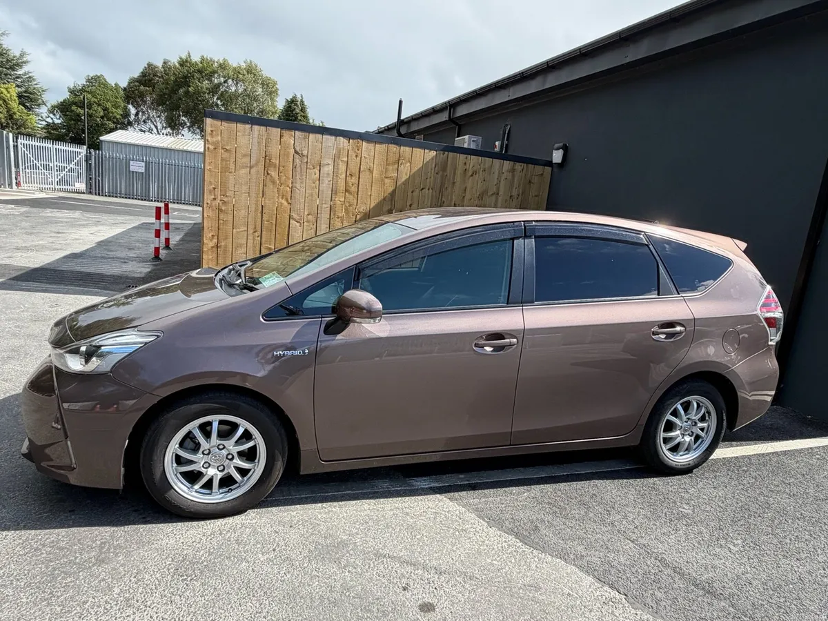 Car - Image 1