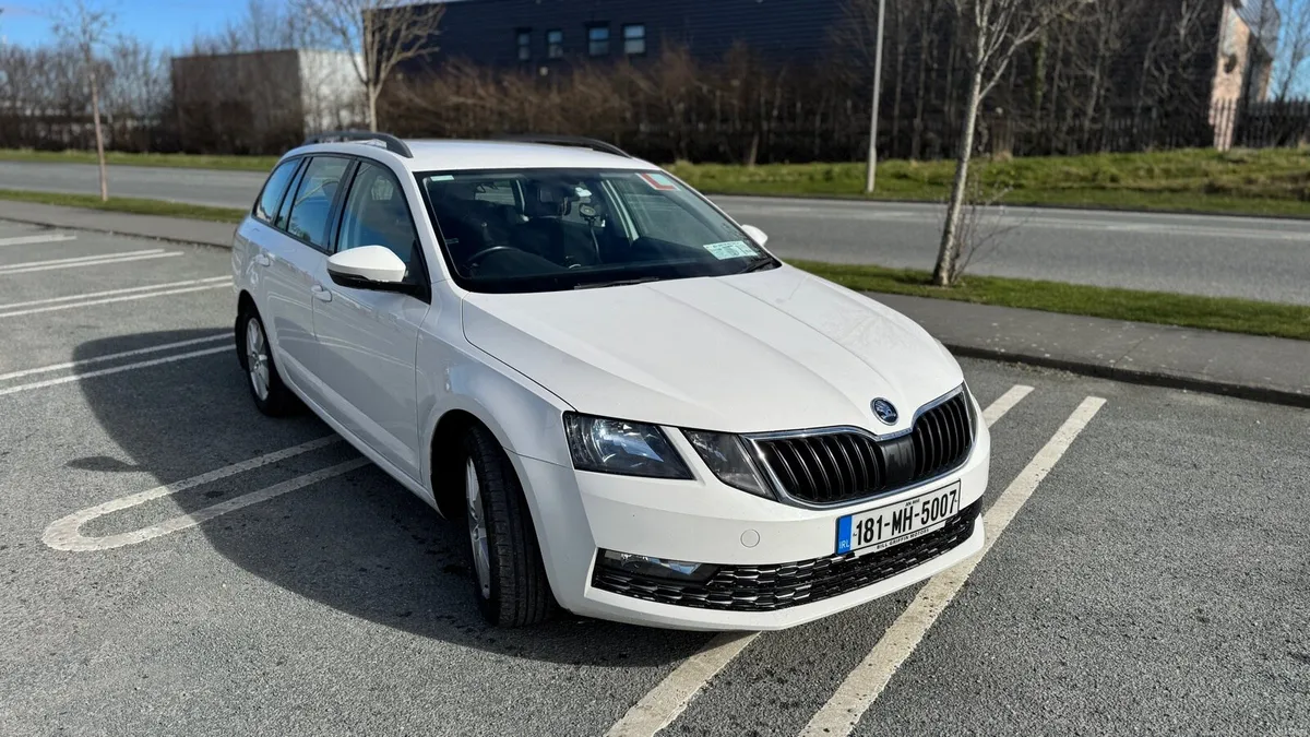 Skoda octavia automatic - Image 4