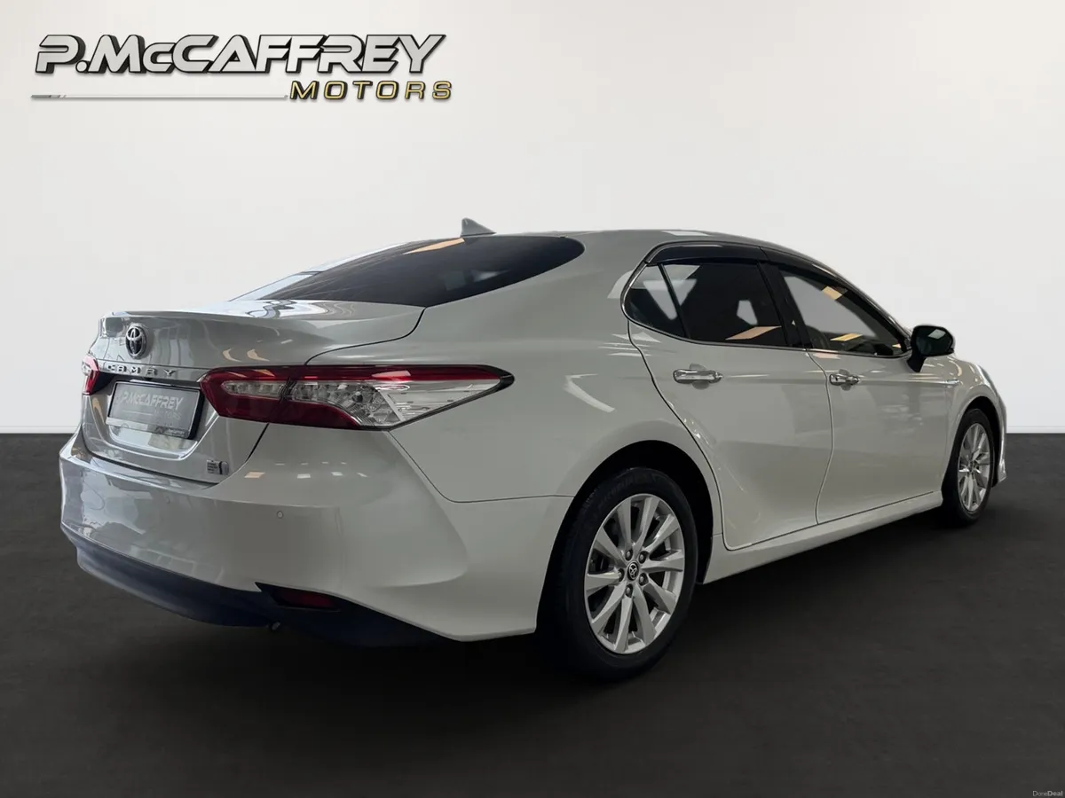 2020 Toyota Camry 2.5 Self Charging Hybrid - Image 5