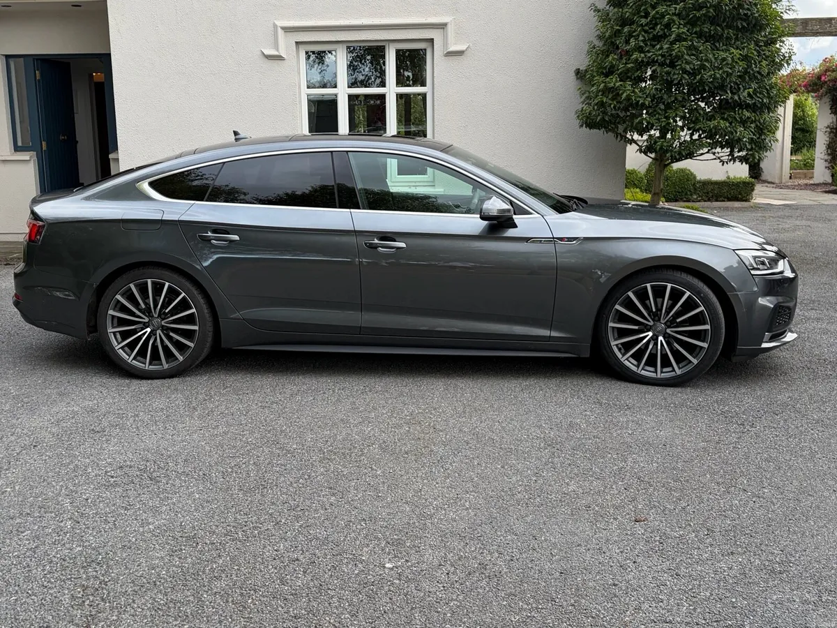 192 Audi A5 Black Edition 35 TDI S Tronic - Image 4