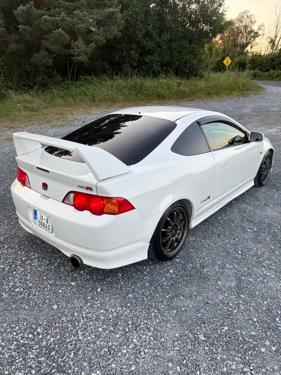 2001 Integra Type R DC5 - Image 3