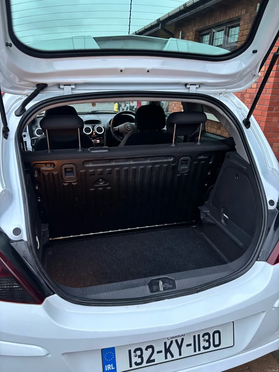 Vauxhall Opel Corsa Limited Edition - Image 6