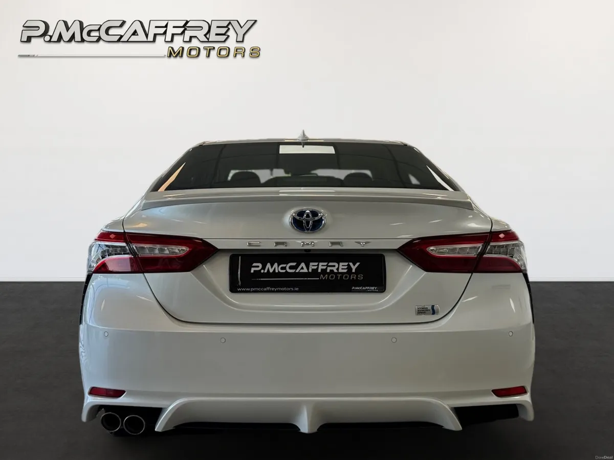 2021 Toyota Camry WS 2.5 Self Charging Hybrid Leat - Image 6