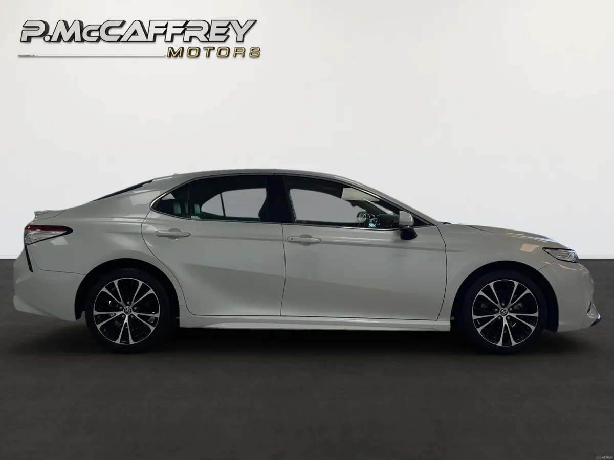 2021 Toyota Camry WS 2.5 Self Charging Hybrid Leat - Image 4