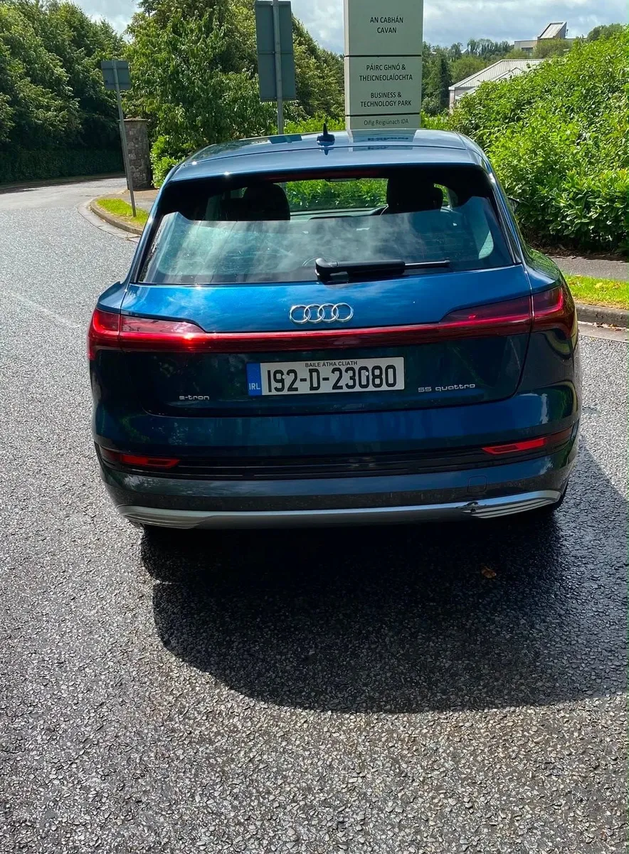 Audi etron 55-Quattro sport - Image 3