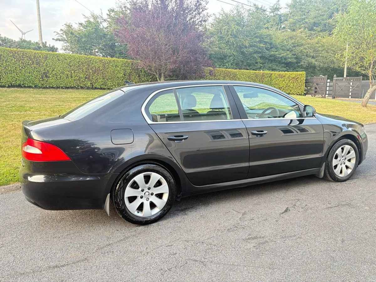 Skoda superb 1.6 Tdi green line 2012 NCT & TAXED - Image 3