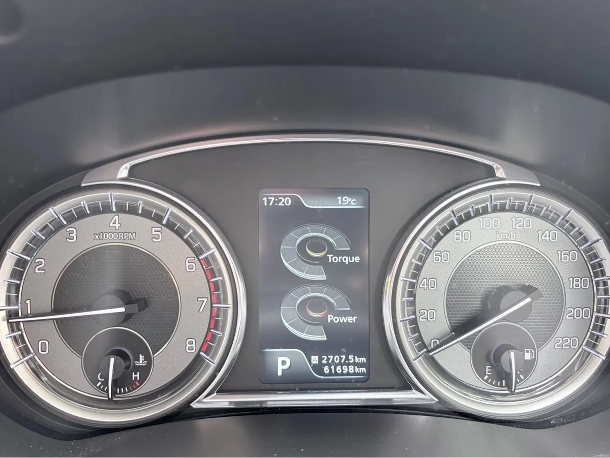 2019 Suzuki Vitara SZ5 1.4 Low Miles High Spec - Image 6