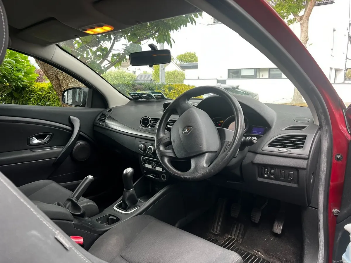 Renault Megane Coupe 2010 - Image 5