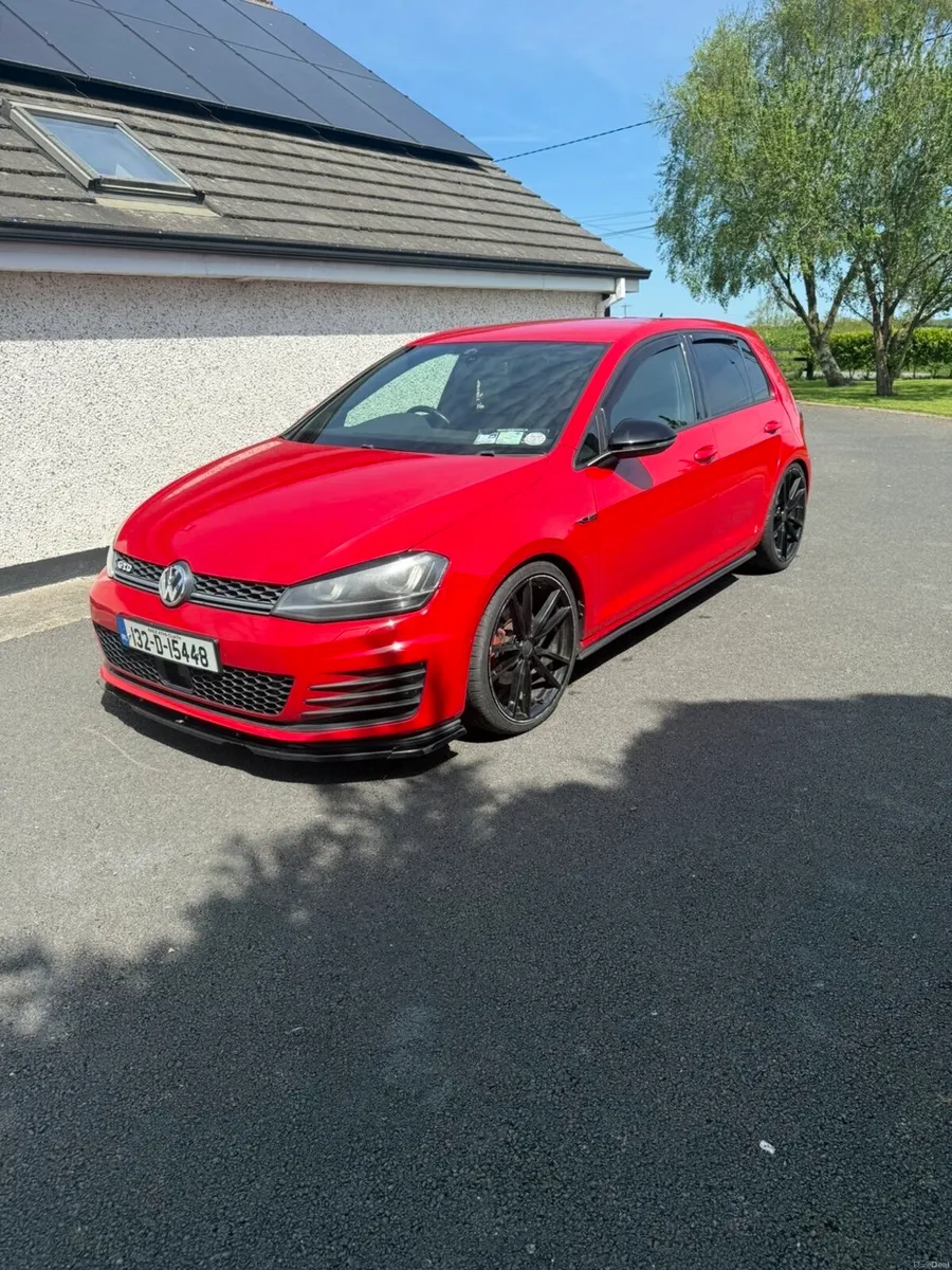 2013 Volkswagen Golf GTD - Image 3