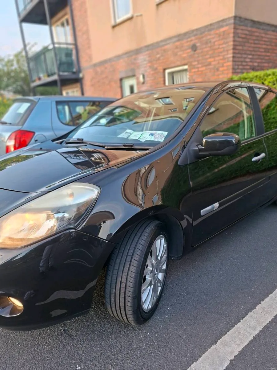 Car - Image 1