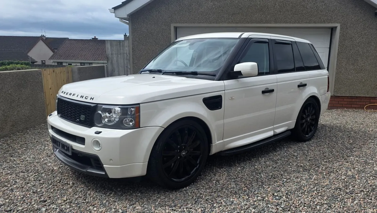 Range Rover Sport 3.6 TDV8 - Image 1