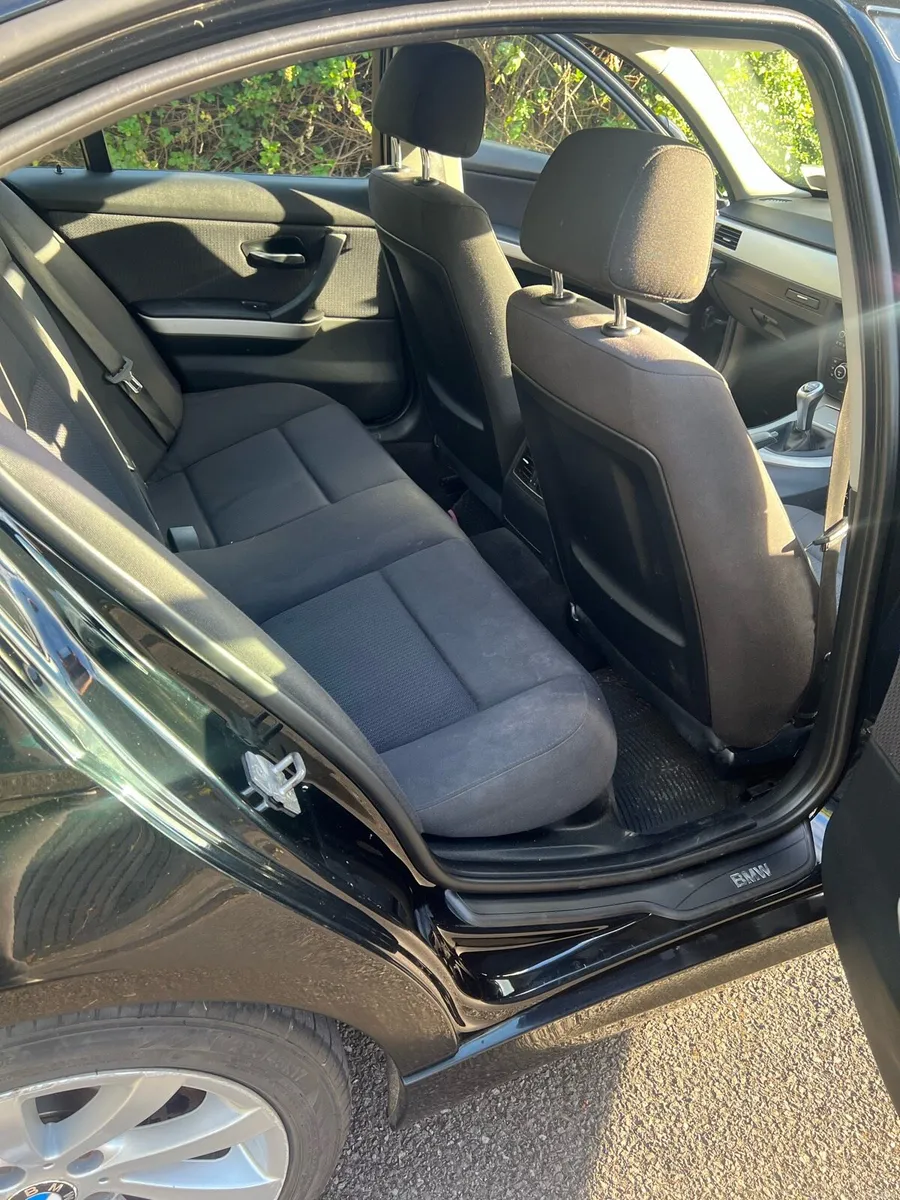BMW 320d clean 184hp tax 7/27 nct till may 27 - Image 5