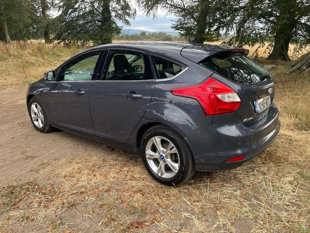 2012 Ford Focus 1.6 Zetec - Image 5