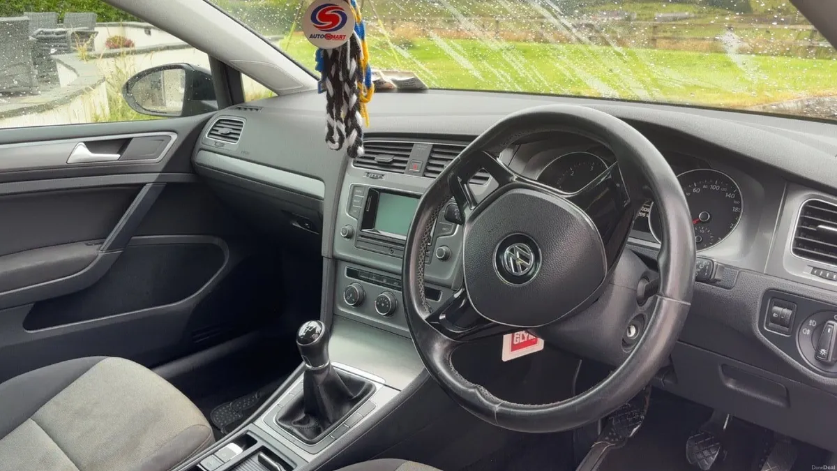 Volkswagen Golf 2013 - Image 3