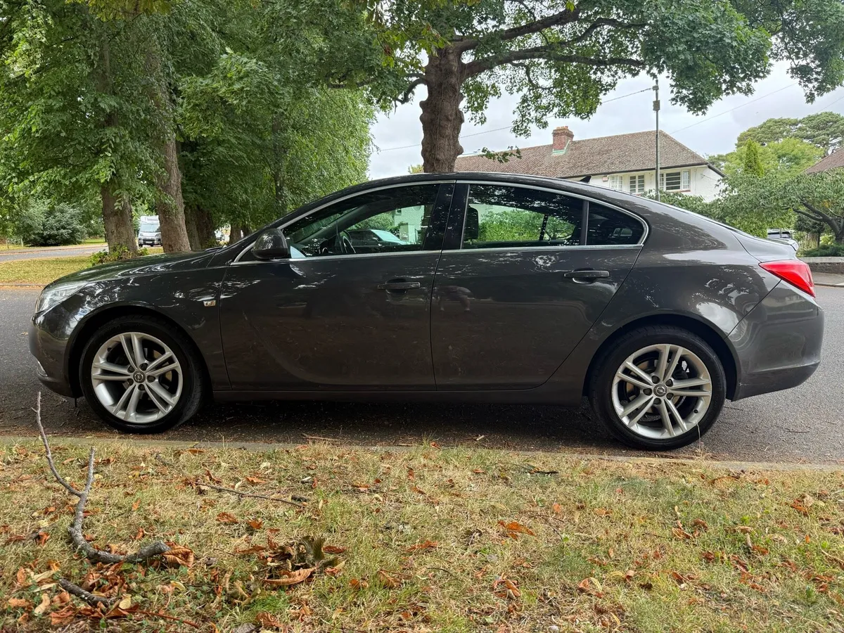 2013 Opel insignia 1.4T petrol NCT 05/27 - Image 5