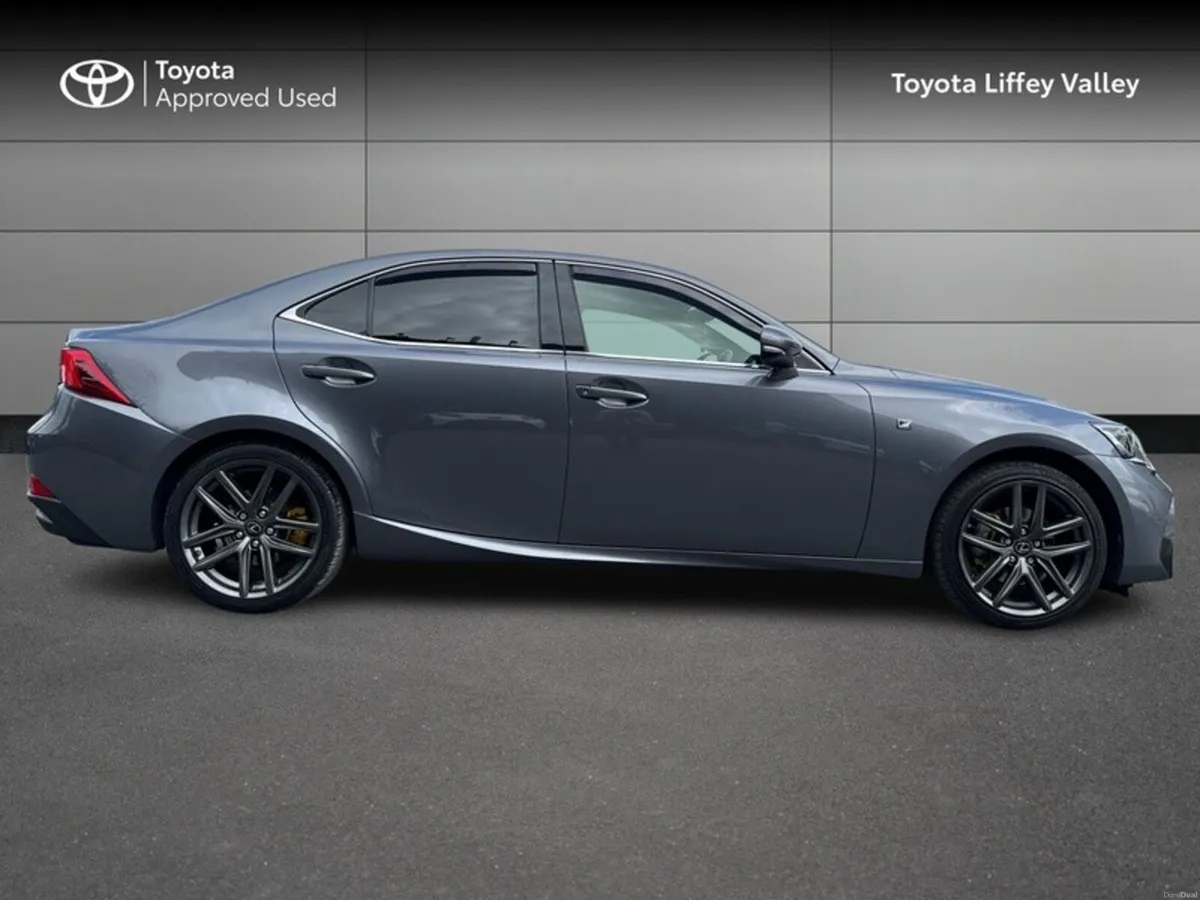 Lexus IS 300H F SPORT E6 4 DOHC - Image 3