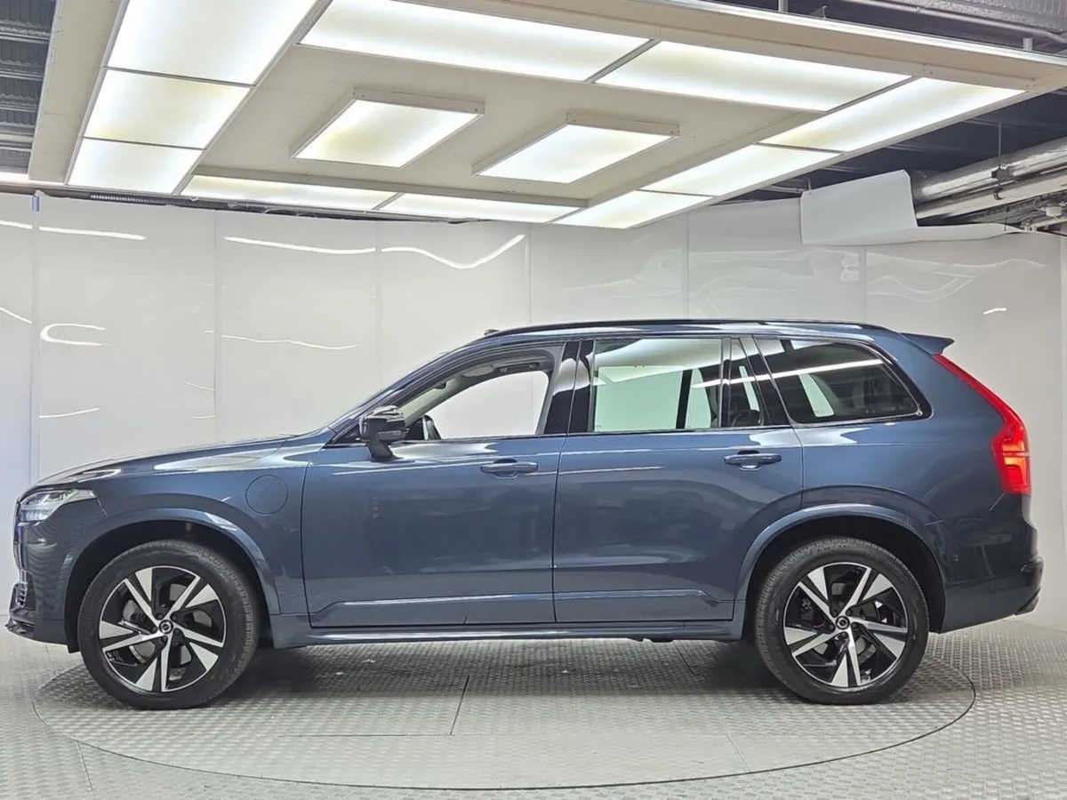 Volvo XC90 T8 Ultimate Recharge *Sun Roof* - Image 5