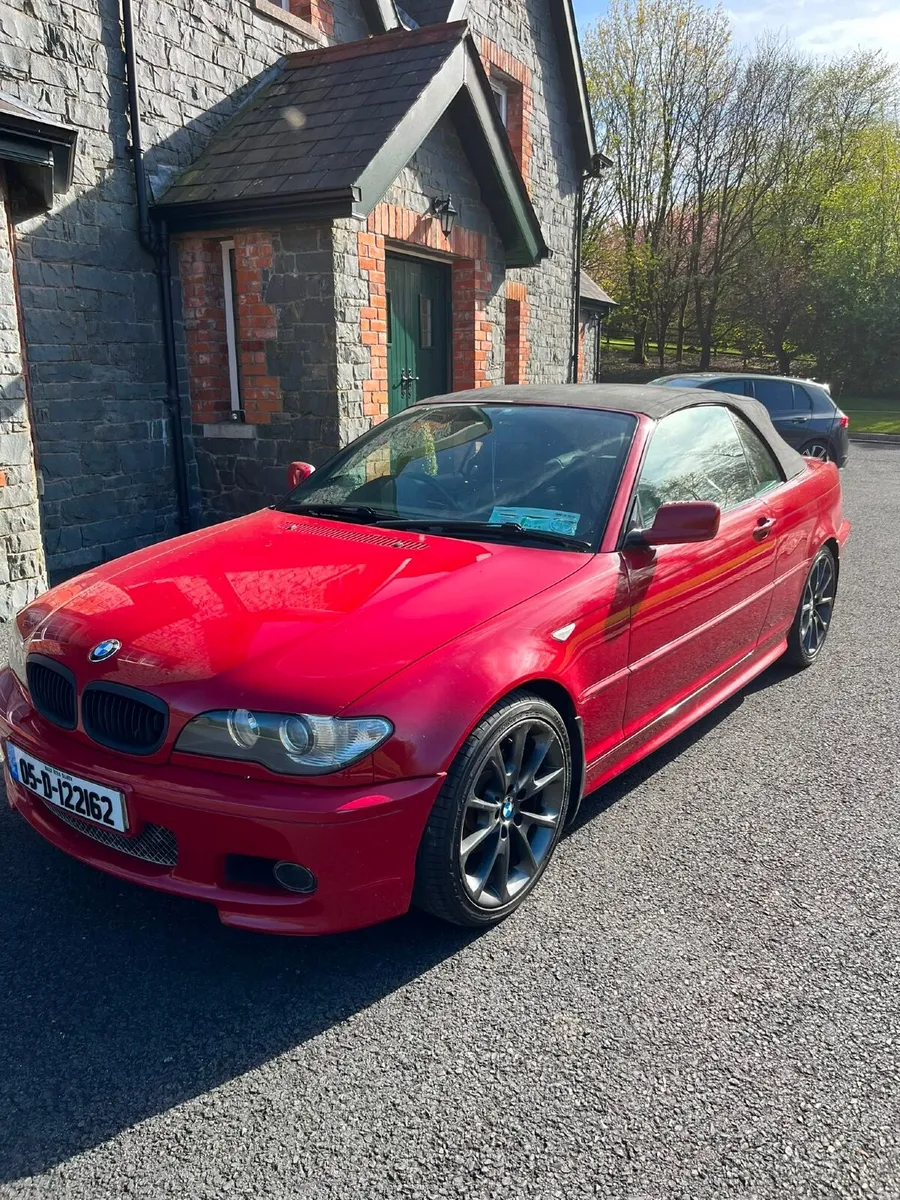 BMW 3-Series 2005 - Image 1