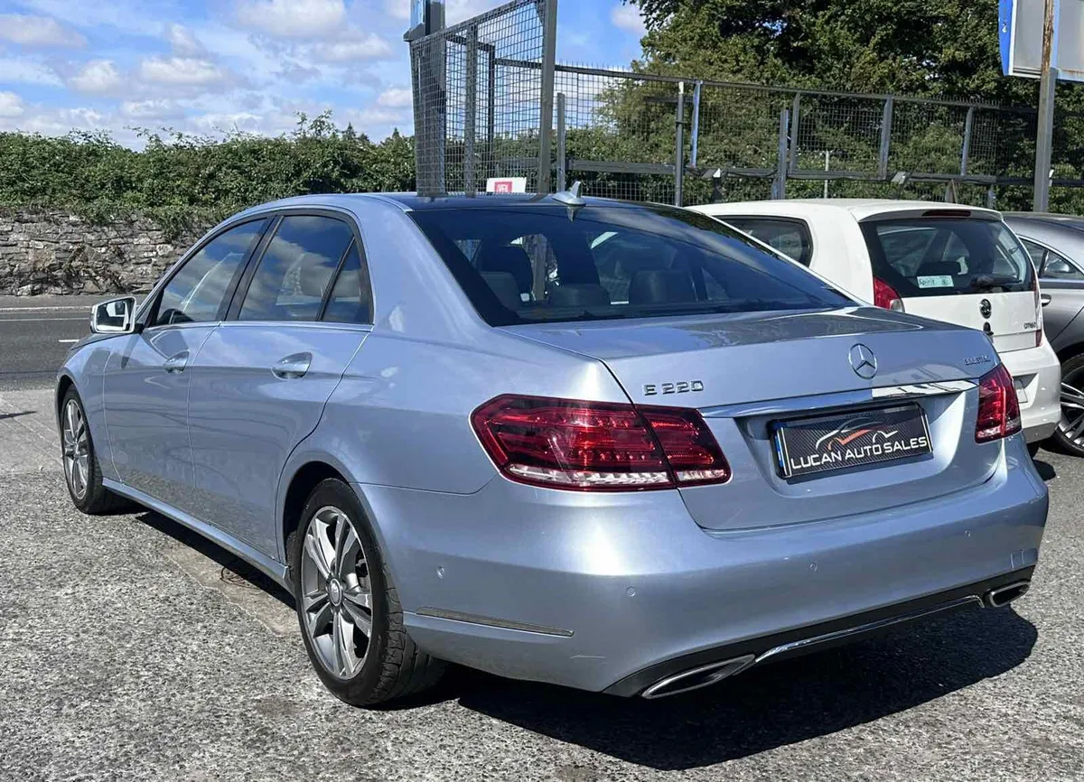 2016 Mercedes-Benz E-Class AUTOMATIC - Image 4