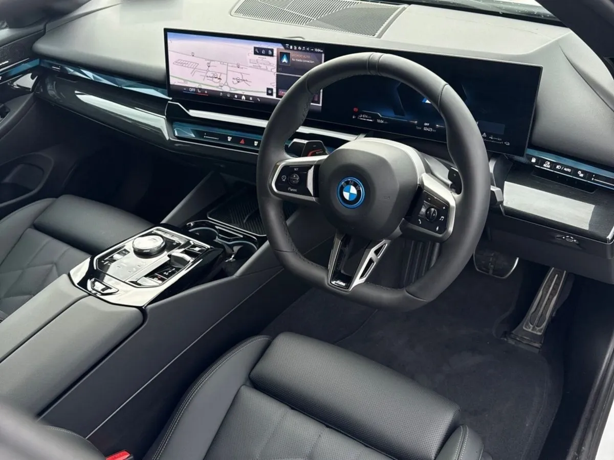 BMW 5-Series 530e M Sport Pro - Image 6